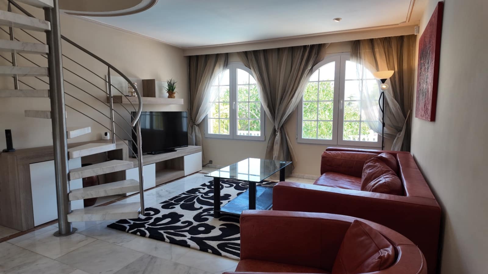 5 Zimmer Villa zu vermieten in La Nucia mit Pool Garage - 3.700 € (Ref: 10048131)