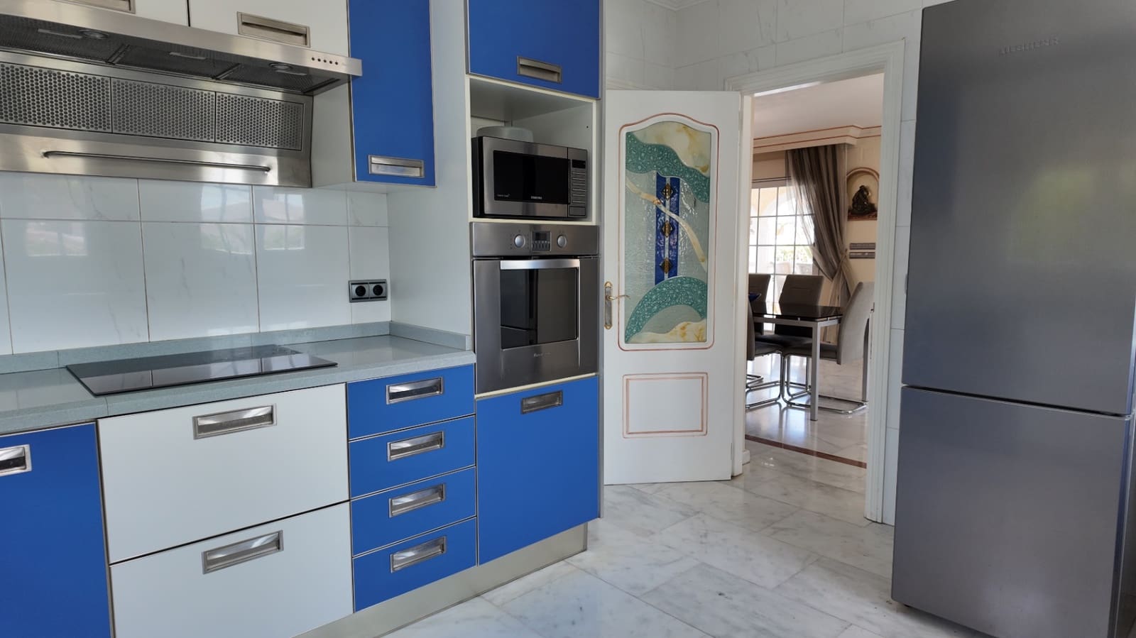 5 Zimmer Villa zu vermieten in La Nucia mit Pool Garage - 3.700 € (Ref: 10048131)