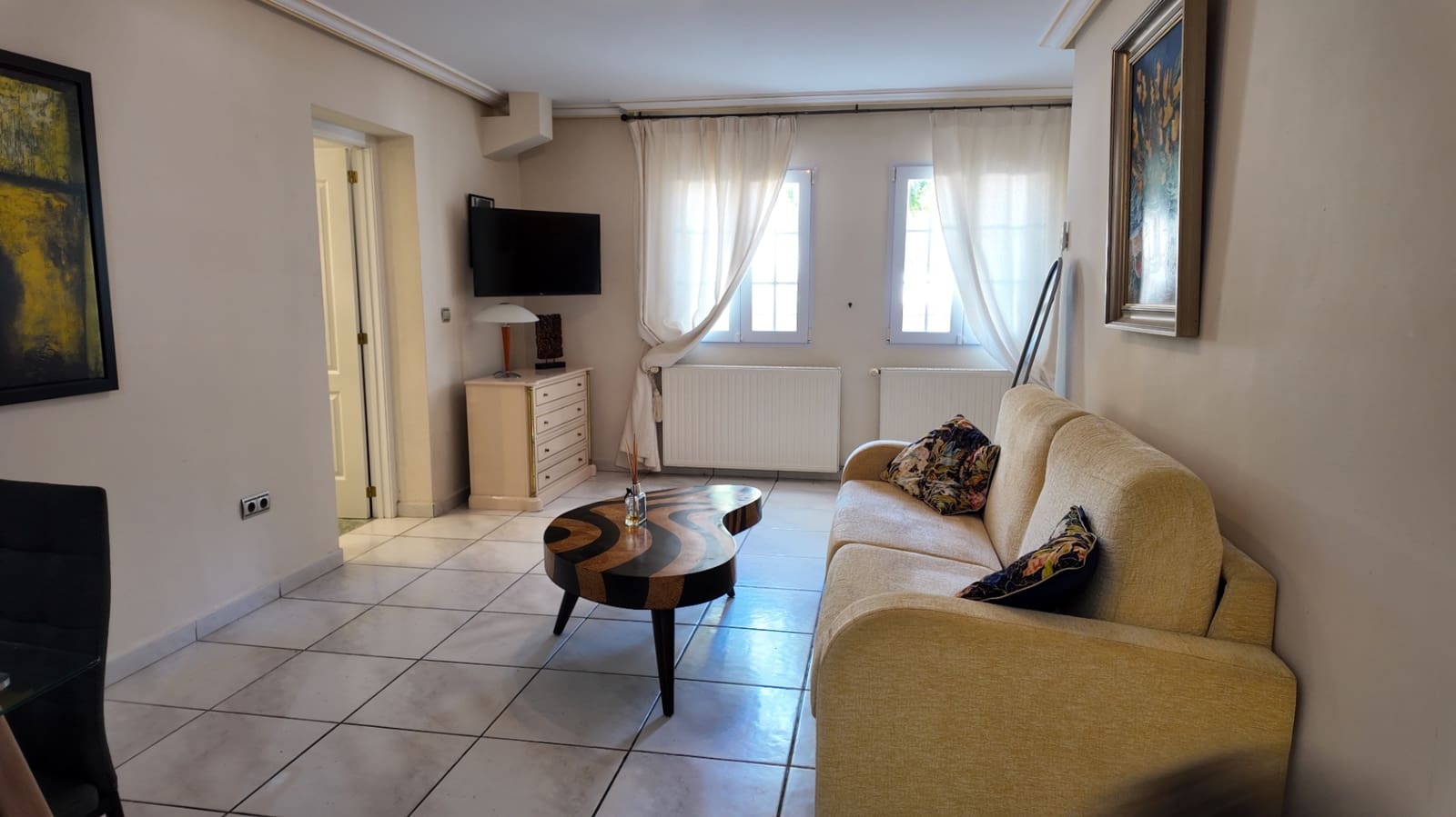 5 Zimmer Villa zu vermieten in La Nucia mit Pool Garage - 3.700 € (Ref: 10048131)