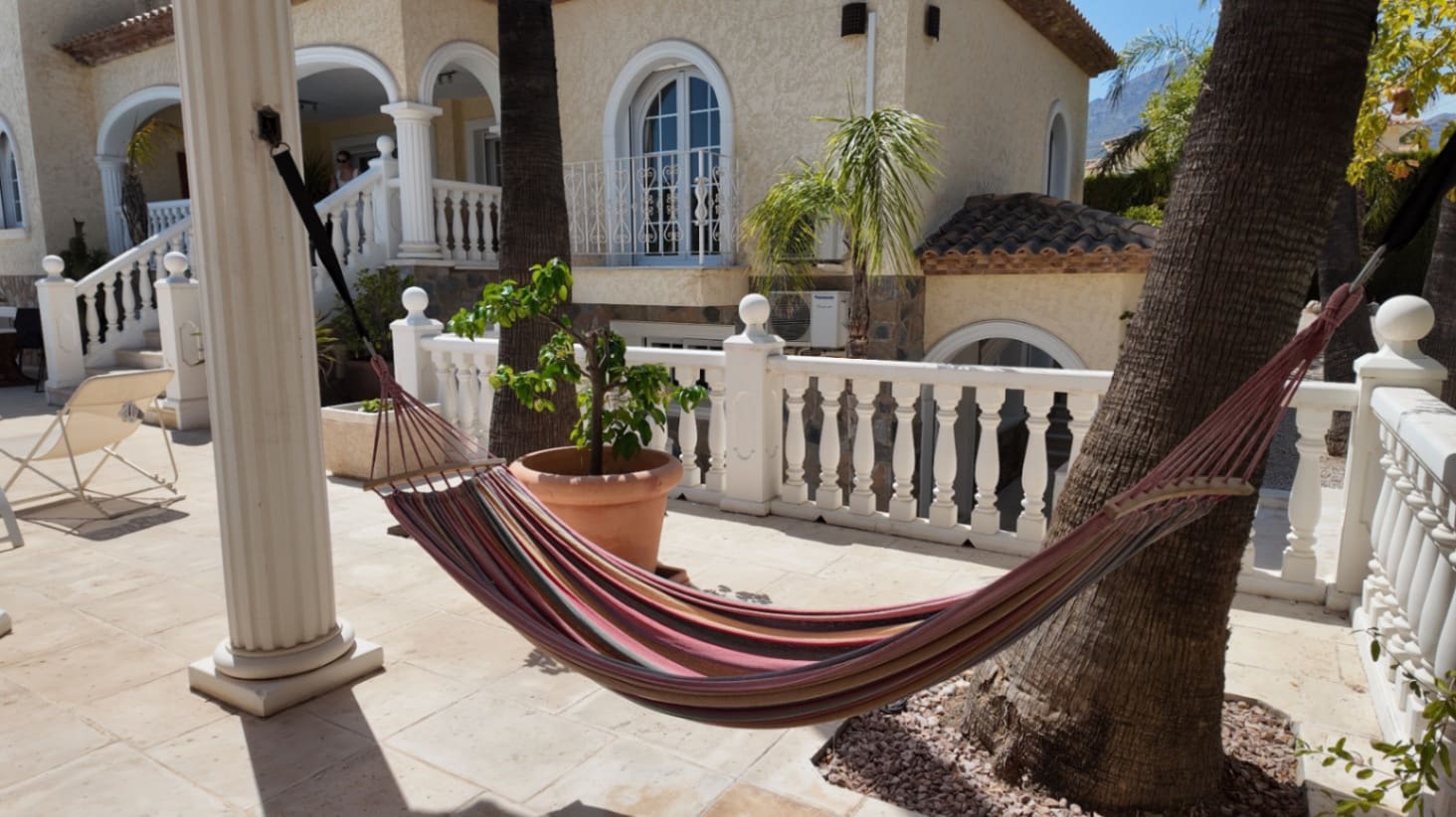 5 Zimmer Villa zu vermieten in La Nucia mit Pool Garage - 3.700 € (Ref: 10048131)