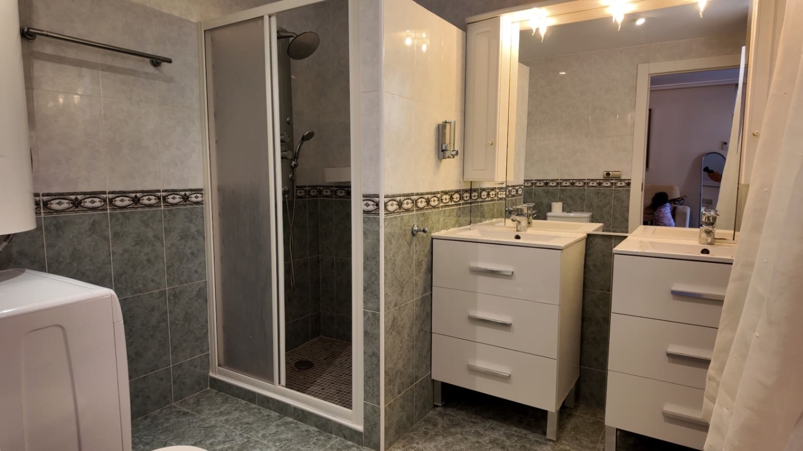 Chalet de 2 habitaciones en La Nucia en alquiler con piscina garaje - 1.800 € (Ref: 10051957)
