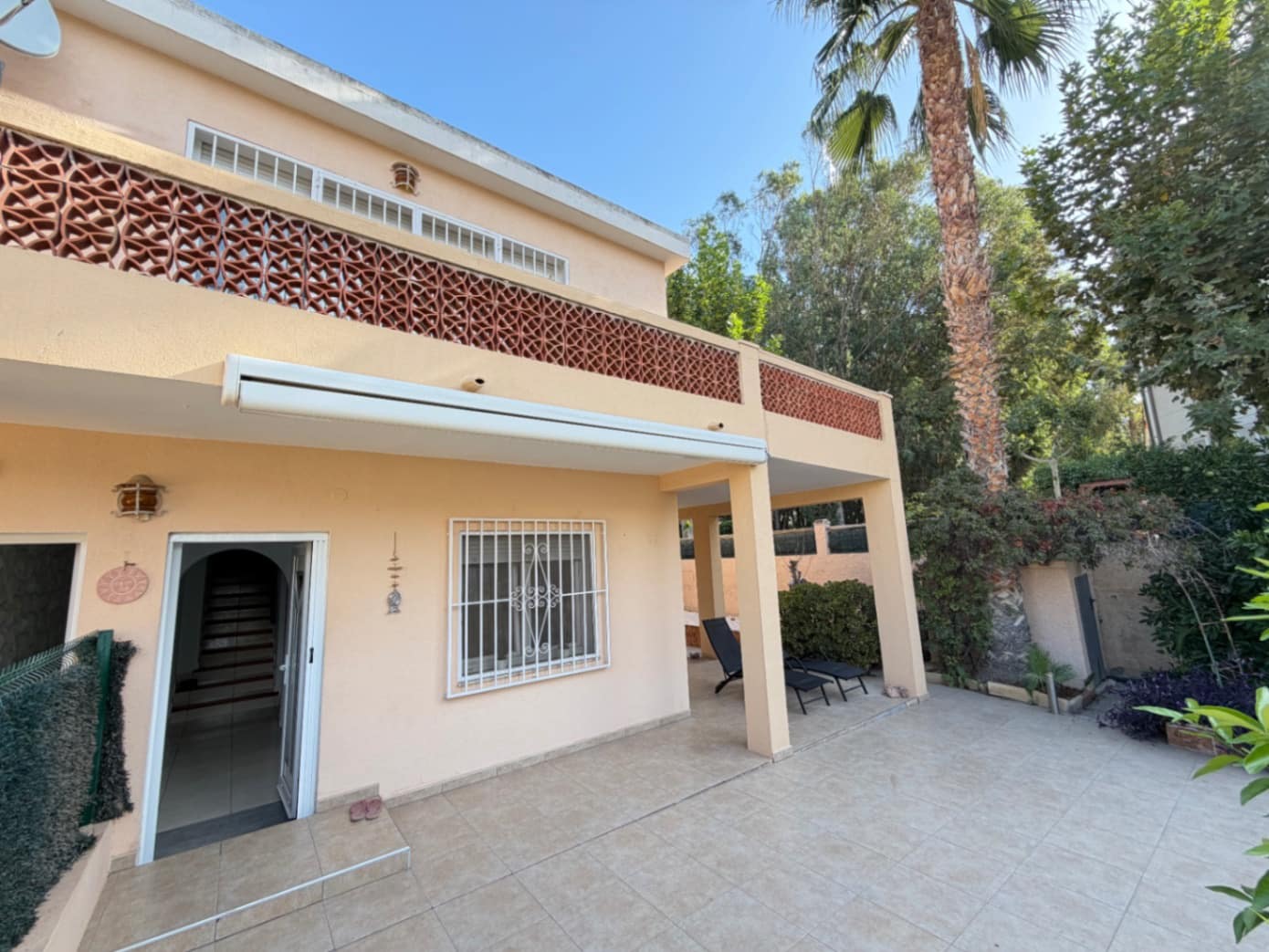 2 soveværelse Semi-Rækkehus til leje i Albir med swimmingpool garage - € 1.200 (Ref: 10086644)