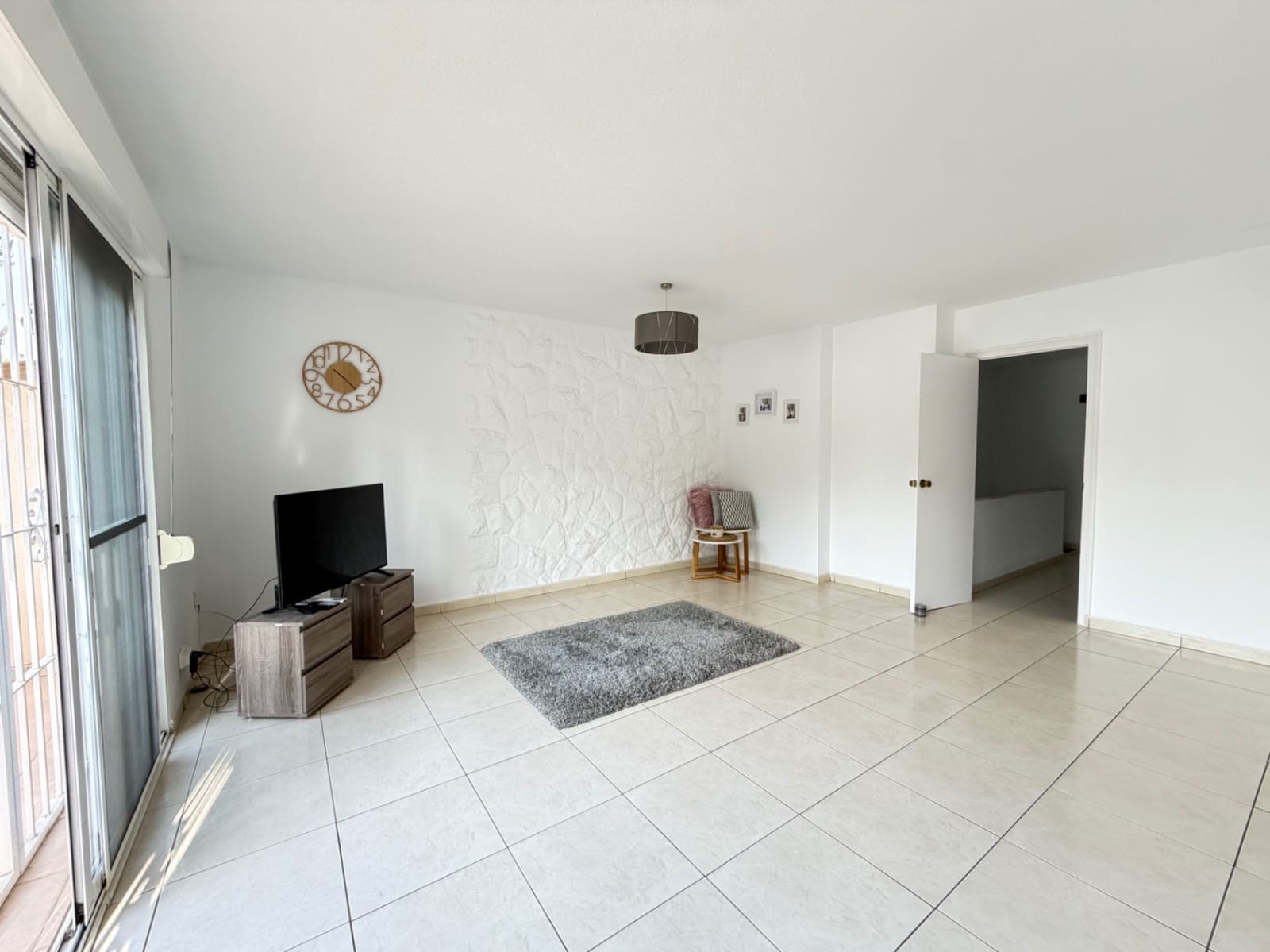 2 soveværelse Semi-Rækkehus til leje i Albir med swimmingpool garage - € 1.200 (Ref: 10086644)