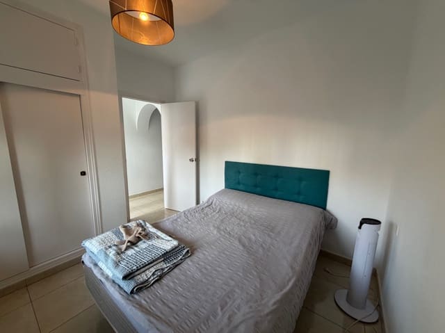 2 soveværelse Semi-Rækkehus til leje i Albir, Alfaz del Pi / L'Alfàs del Pi med swimmingpool garage - € 1.200 (Ref: 10086644)