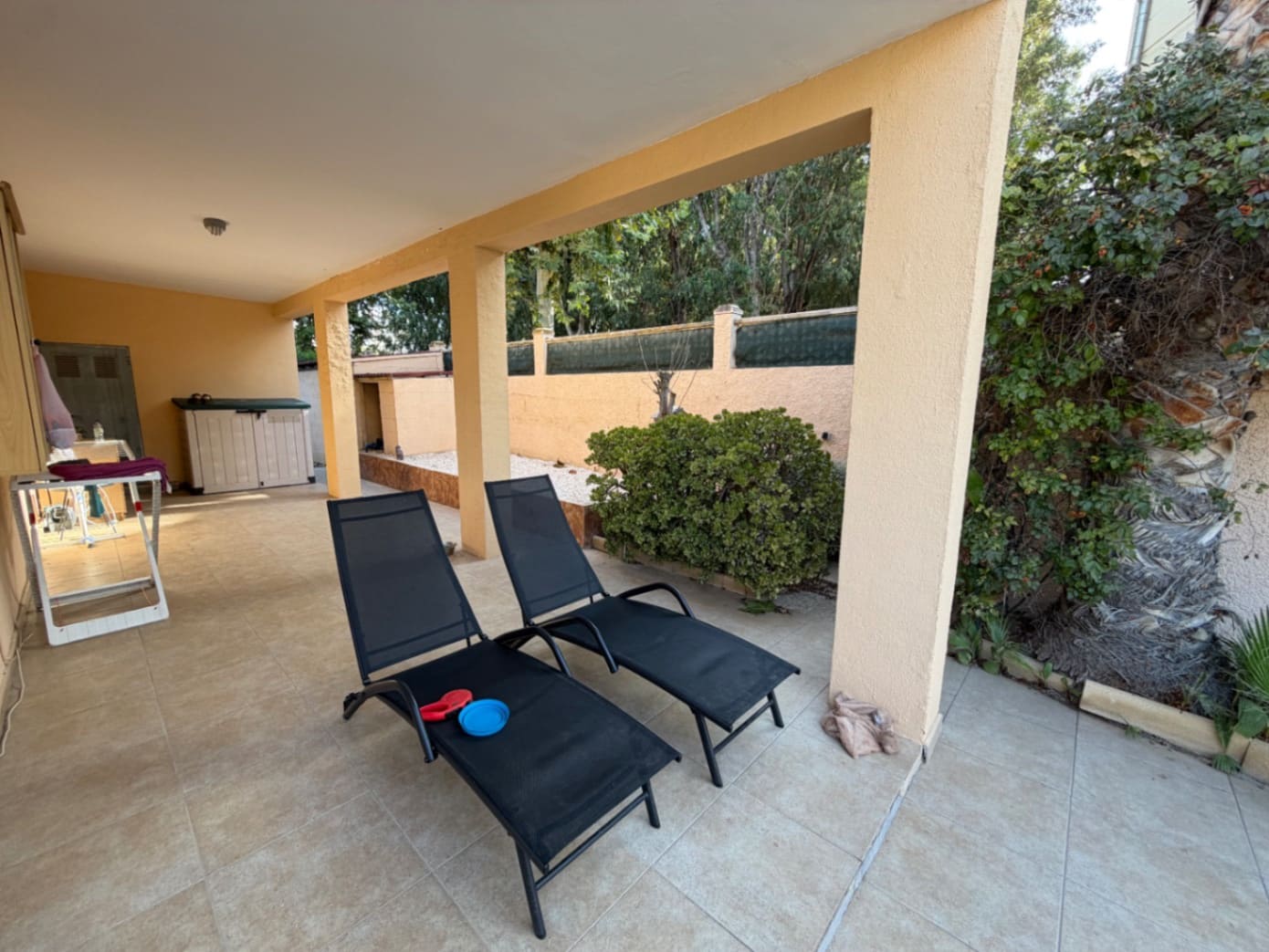 2 soveværelse Semi-Rækkehus til leje i Albir med swimmingpool garage - € 1.200 (Ref: 10086644)