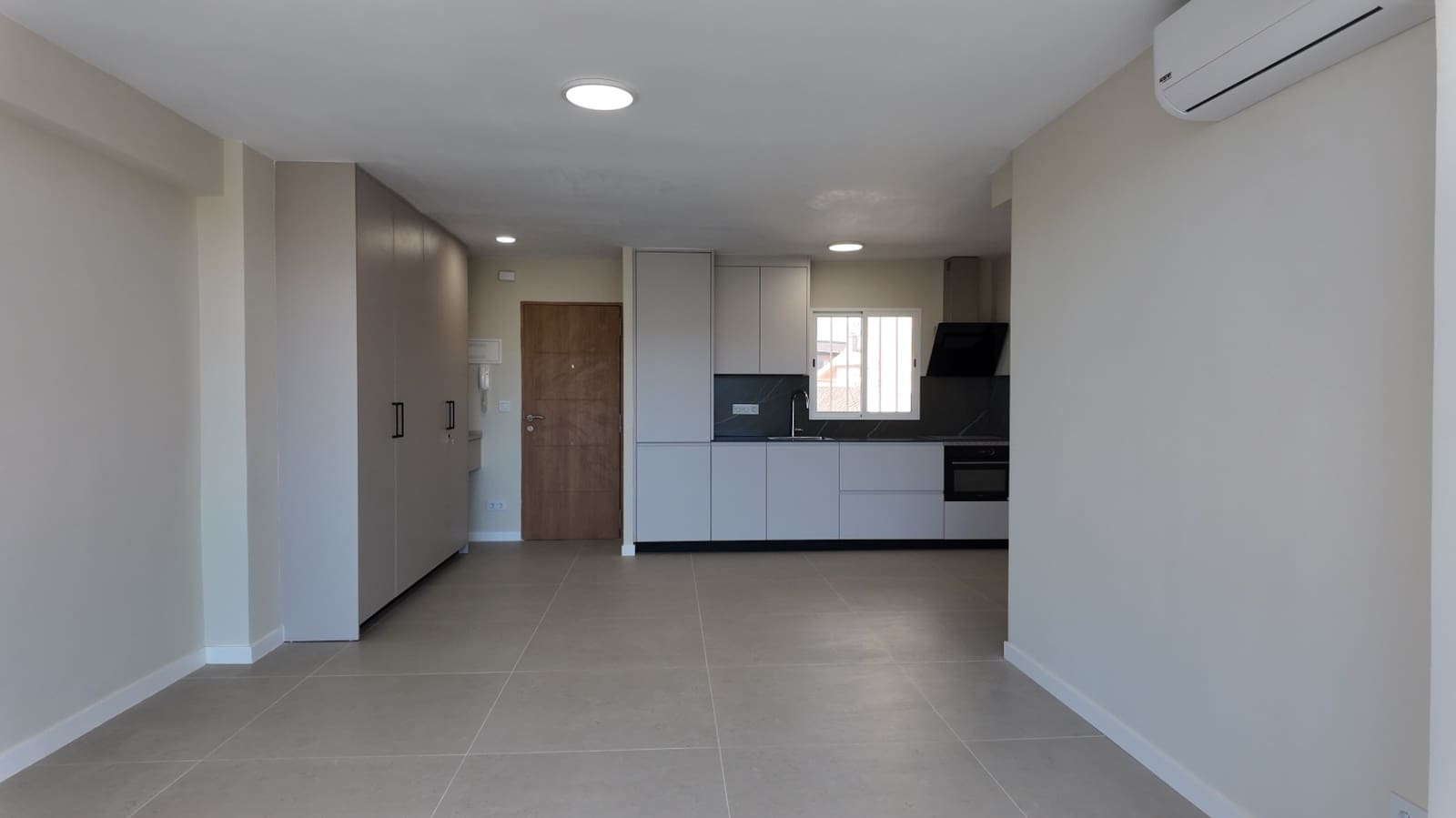 1 sovrum Lägenhet till salu i Alfaz del Pi / L'Alfas del Pi med garage - 245 000 € (Ref: 10111909)