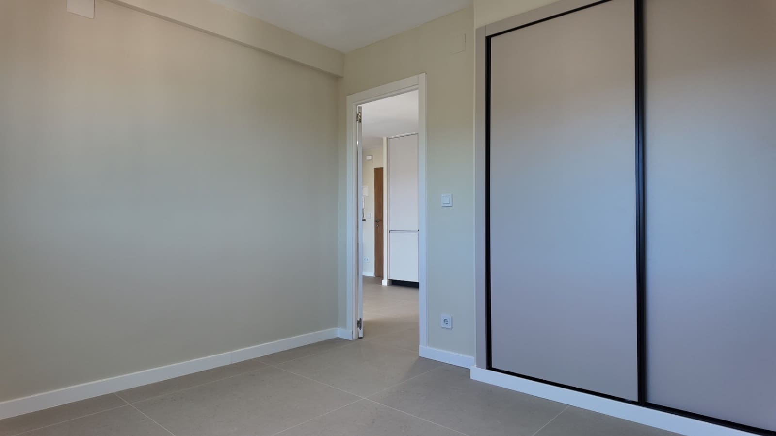 1 sovrum Lägenhet till salu i Alfaz del Pi / L'Alfas del Pi med garage - 245 000 € (Ref: 10111909)