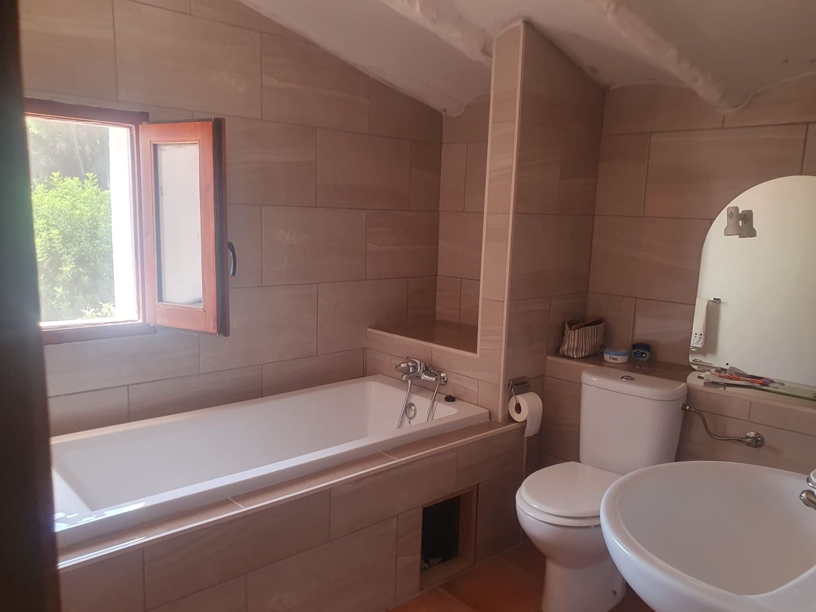5 Zimmer Finca/Landgut zu verkaufen in Guadalest mit Garage - 259.000 € (Ref: 10120426)