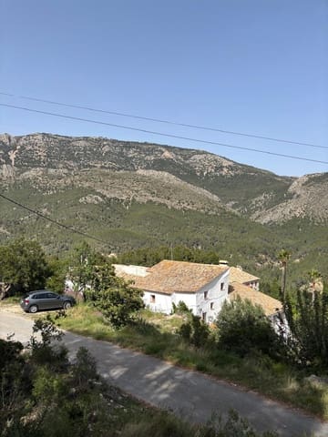 5 soverom Finca/Herregård til salgs i Guadalest med garasje - € 259 000 (Ref: 10120426)