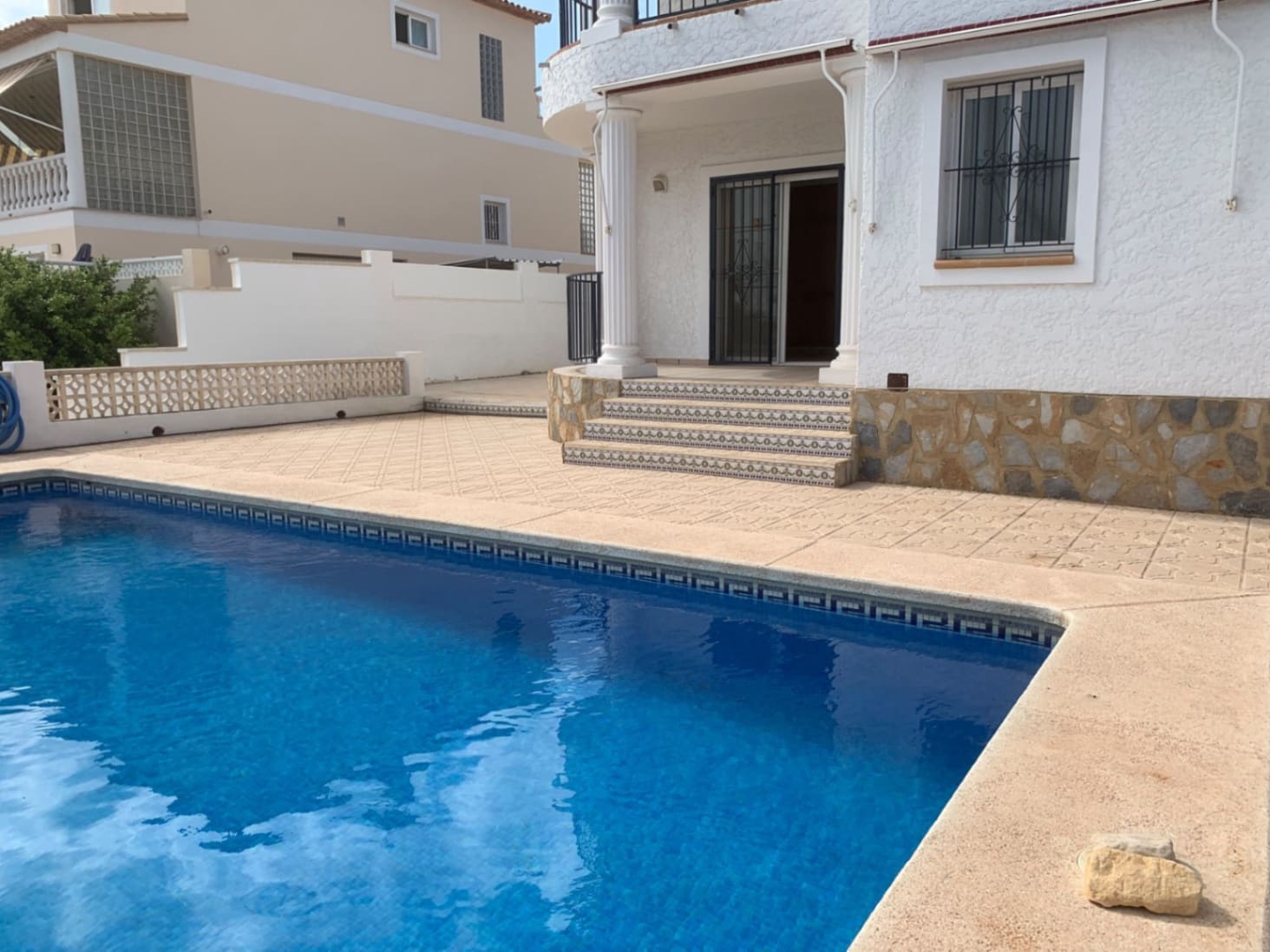 5 bedroom Villa for sale in La Nucia with pool garage - € 630,000 (Ref: 10160448)