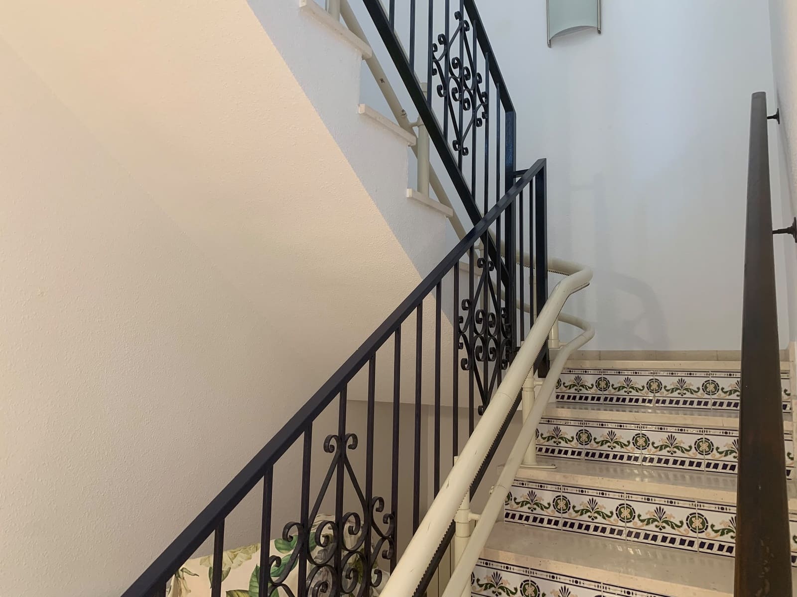 5 bedroom Villa for sale in La Nucia with pool garage - € 630,000 (Ref: 10160448)