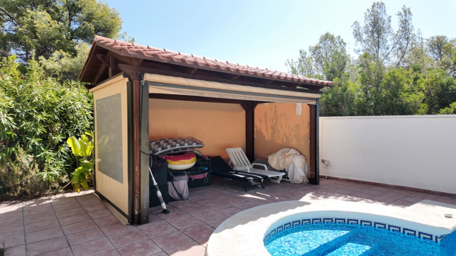 4 bedroom Villa for sale in La Nucia with pool garage - € 580,000 (Ref: 10160449)
