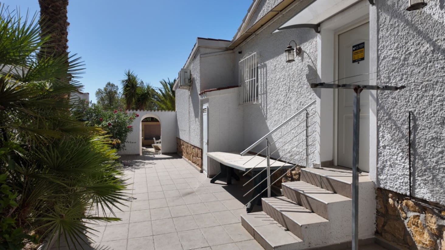 4 bedroom Villa for sale in La Nucia with pool garage - € 580,000 (Ref: 10160449)