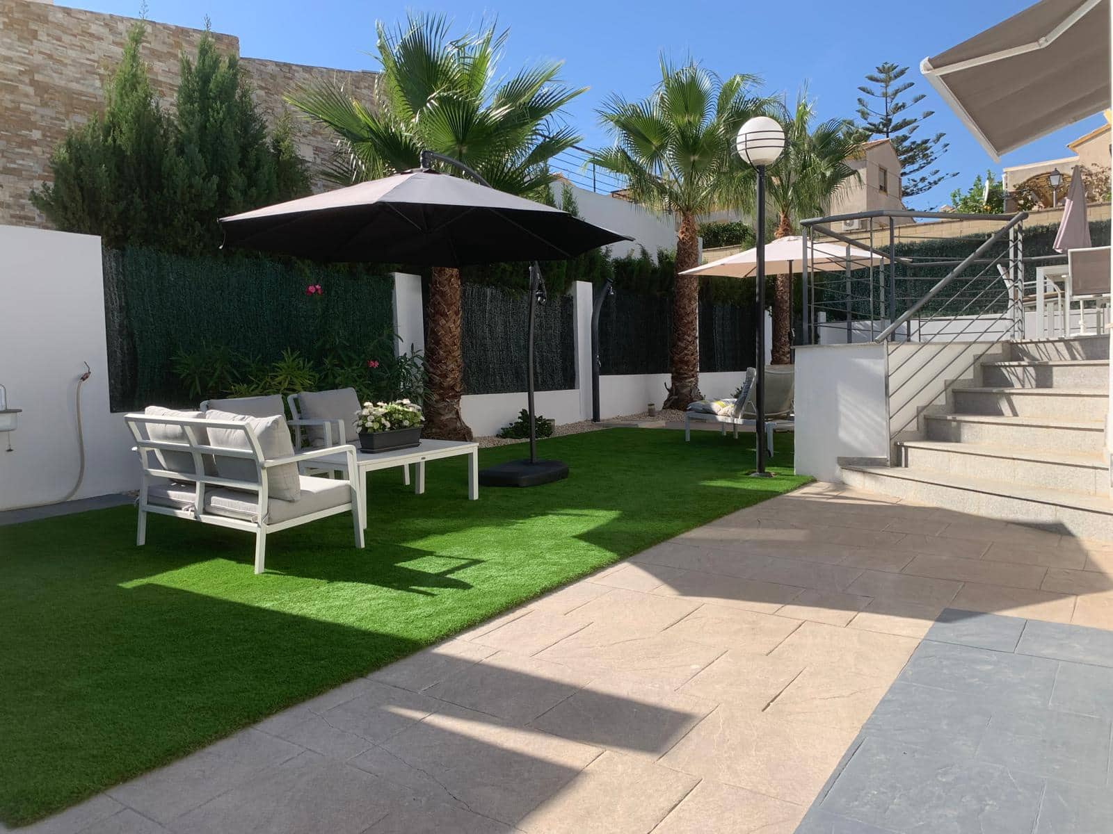 3 soveværelse Villa til salg i Polop med swimmingpool garage - € 475.000 (Ref: 10160450)