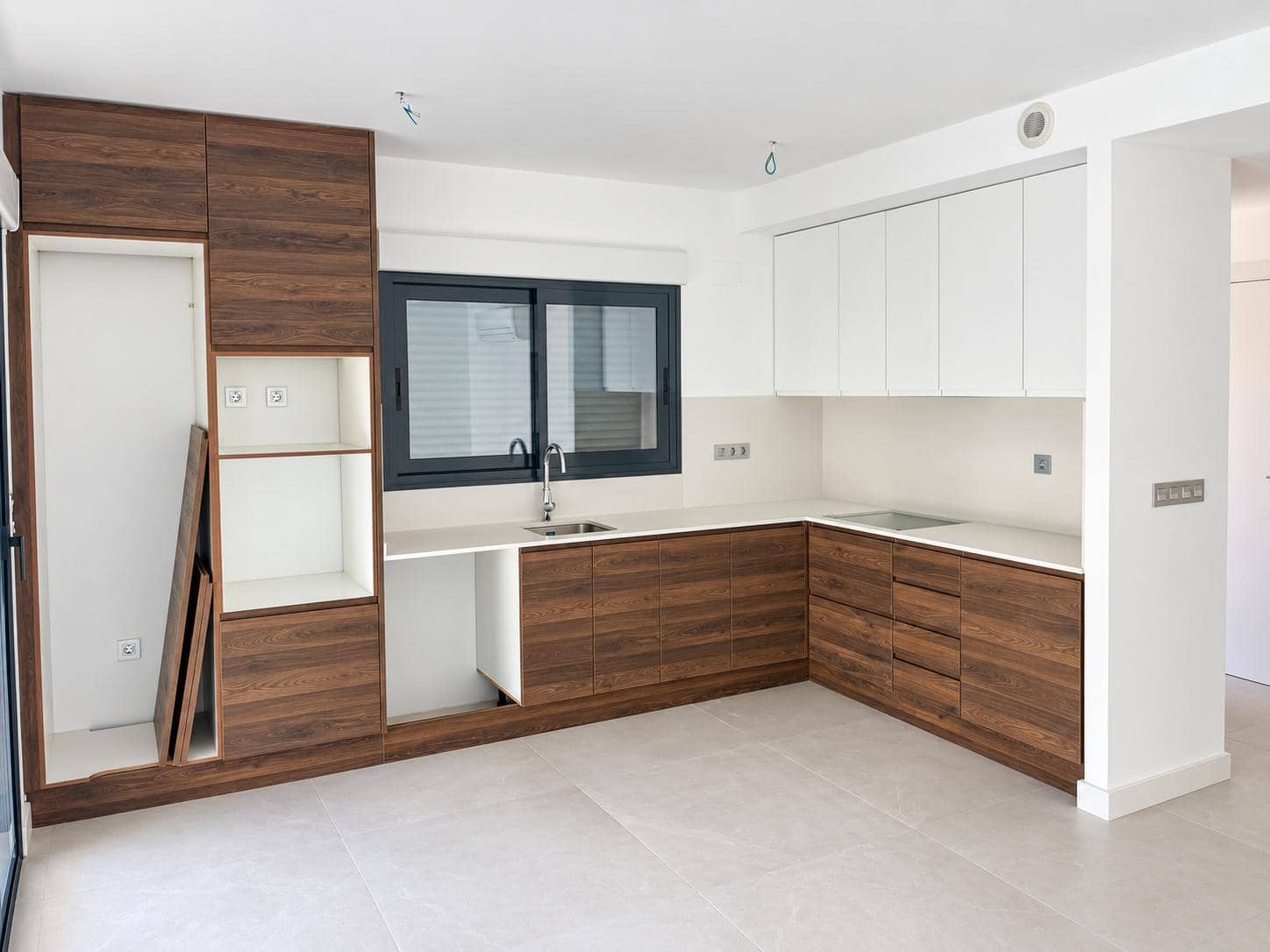 4 soverom Kjedet enebolig til salgs i Albir med svømmebasseng garasje - € 890 000 (Ref: 10163474)