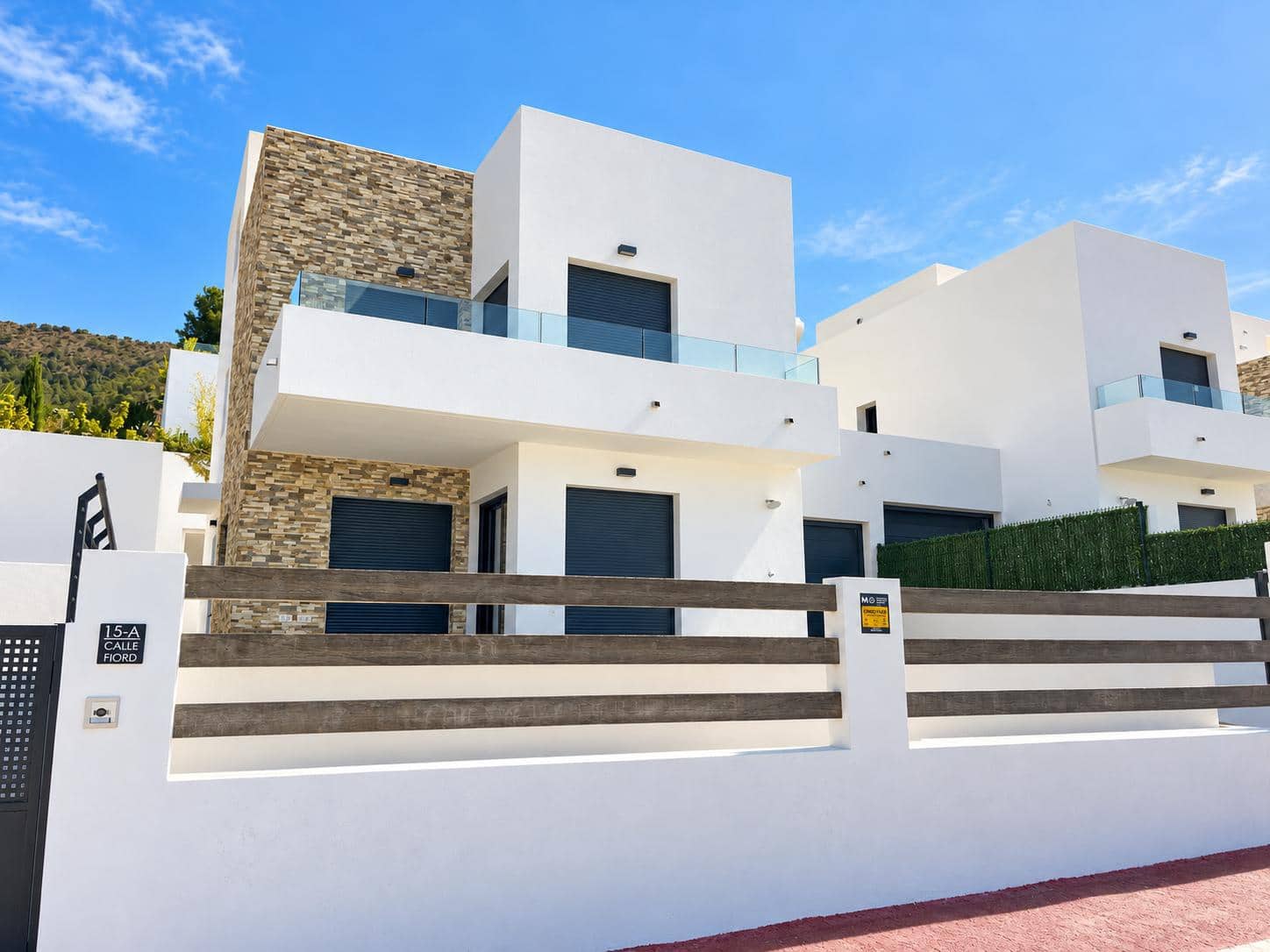 4 soverom Kjedet enebolig til salgs i Albir med svømmebasseng garasje - € 890 000 (Ref: 10163474)