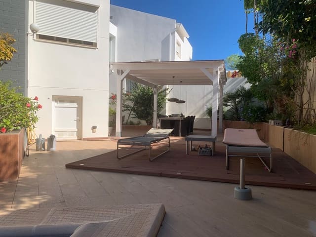 Chalet de 3 habitaciones en Albir, Alfaz del Pi / L'Alfàs del Pi en venta con piscina garaje - 795.000 € (Ref: 10170340)