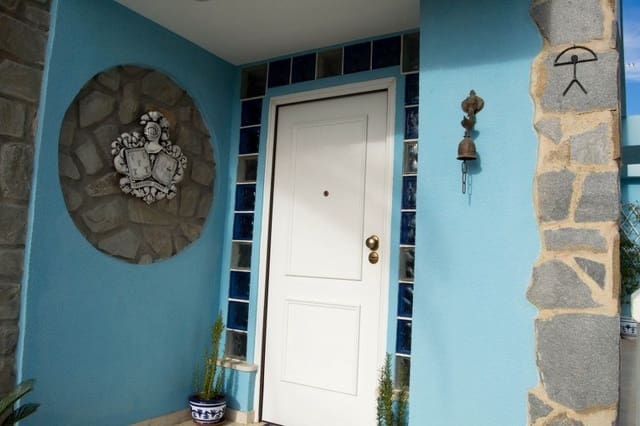 5 slaapkamer Villa te koop in Alfaz del Pi / L'Alfàs del Pi met zwembad garage - € 900.000 (Ref: 2303077)