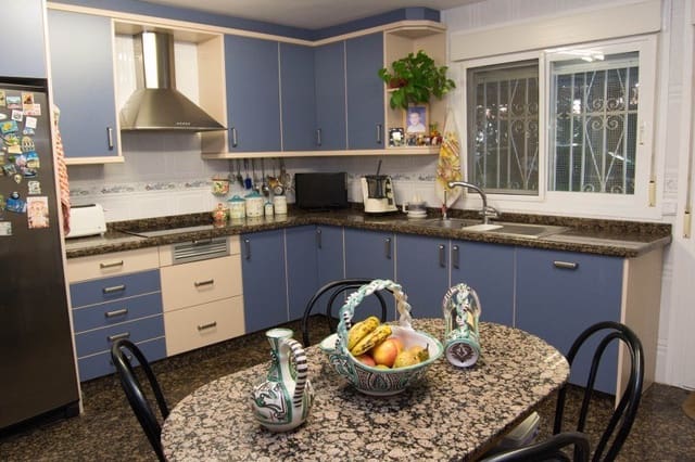 5 slaapkamer Villa te koop in Alfaz del Pi / L'Alfàs del Pi met zwembad garage - € 900.000 (Ref: 2303077)