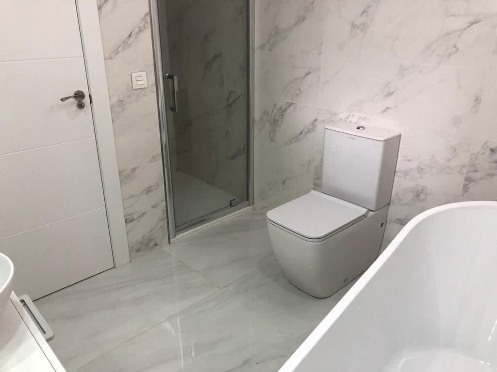 Chalet de 4 habitaciones en La Nucia en venta con piscina garaje - 620.000 € (Ref: 6265017)