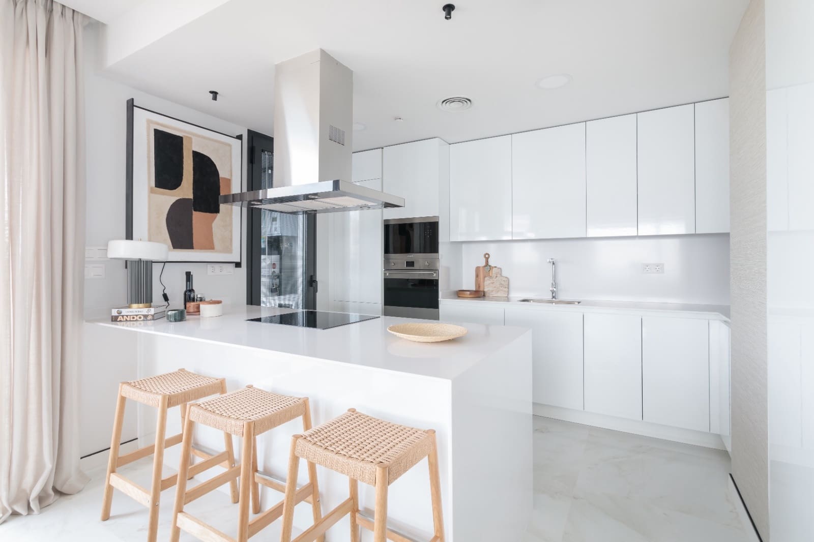 Apartment for sale in Benidorm with pool garage - € 675,000 (Ref: 6265023)