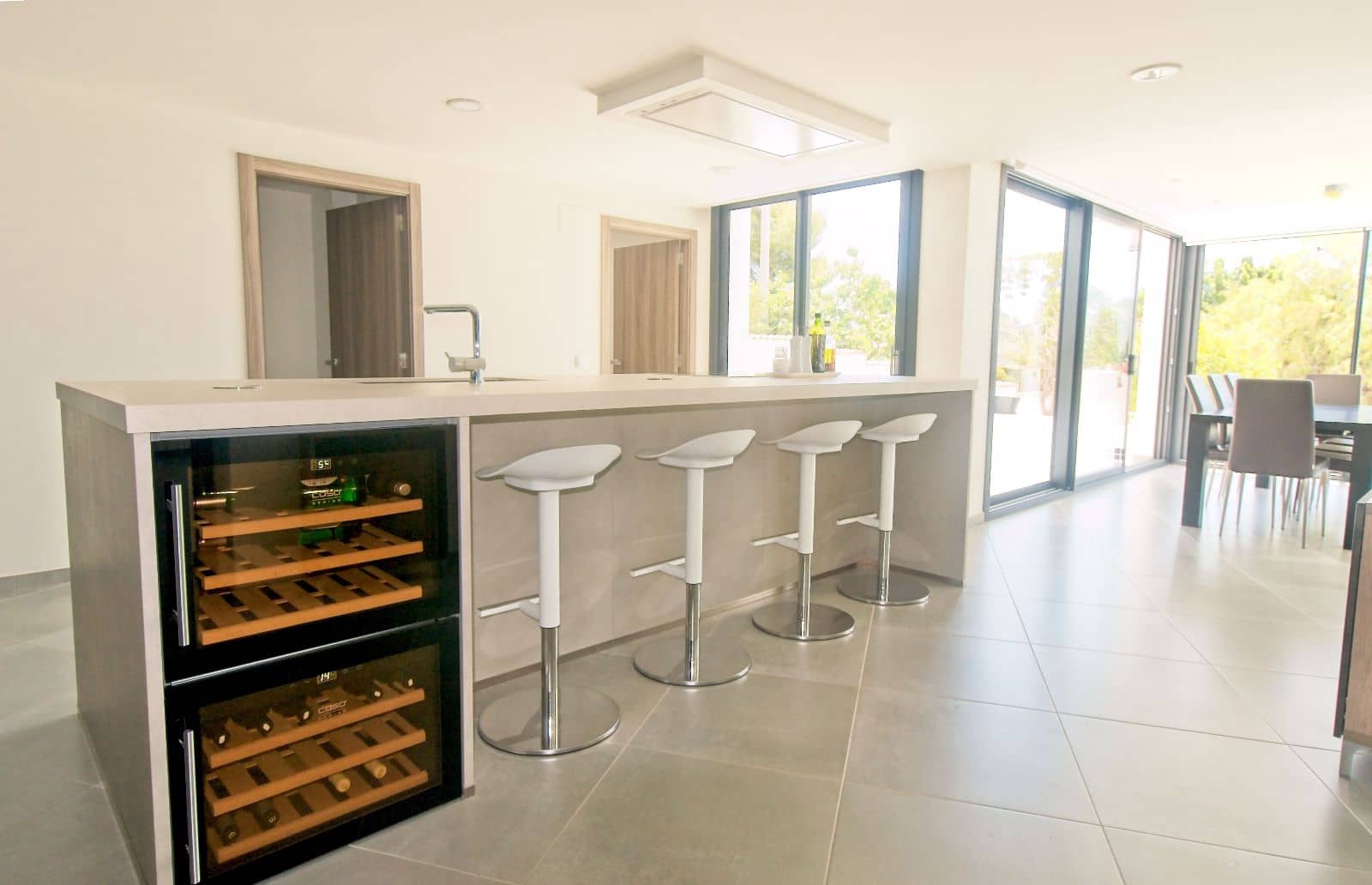 5 bedroom Villa for sale in Altea with pool garage - € 2,700,000 (Ref: 7409200)