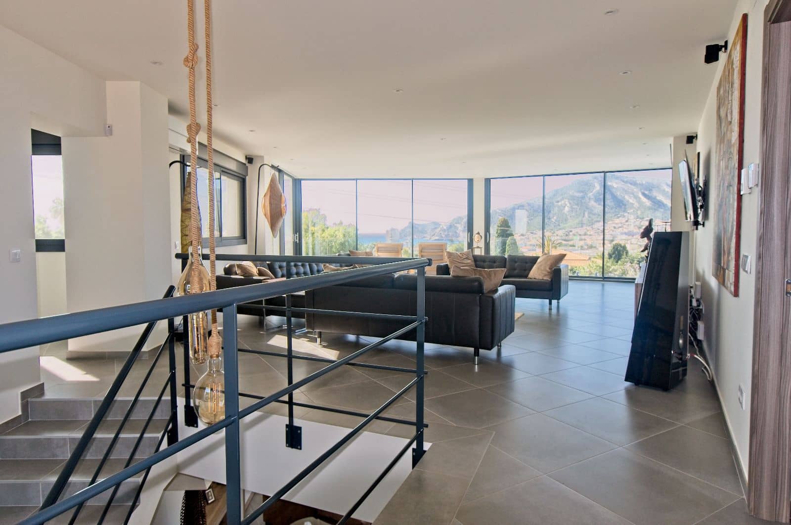 5 bedroom Villa for sale in Altea with pool garage - € 2,700,000 (Ref: 7409200)