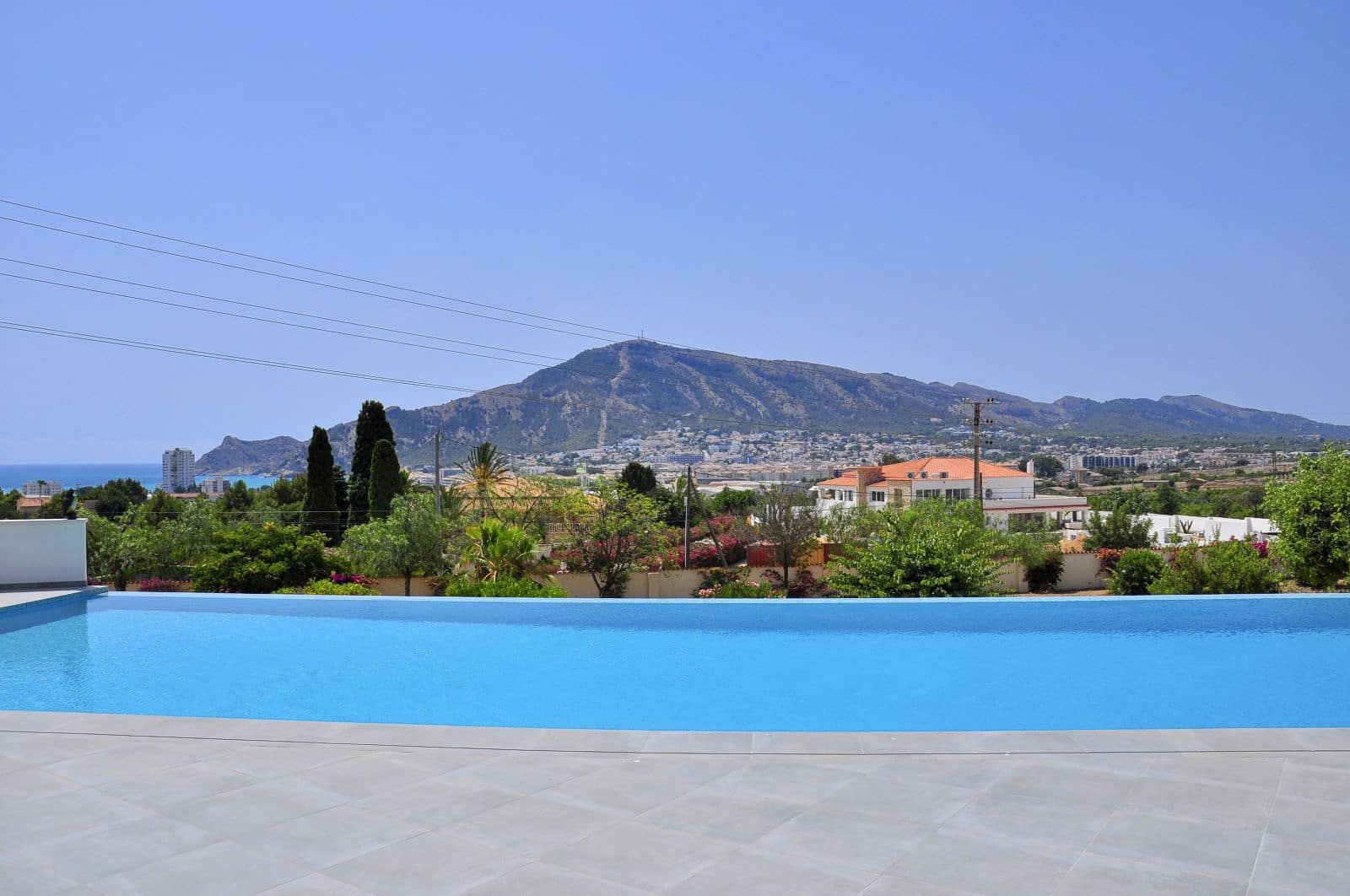 5 bedroom Villa for sale in Altea with pool garage - € 2,700,000 (Ref: 7409200)