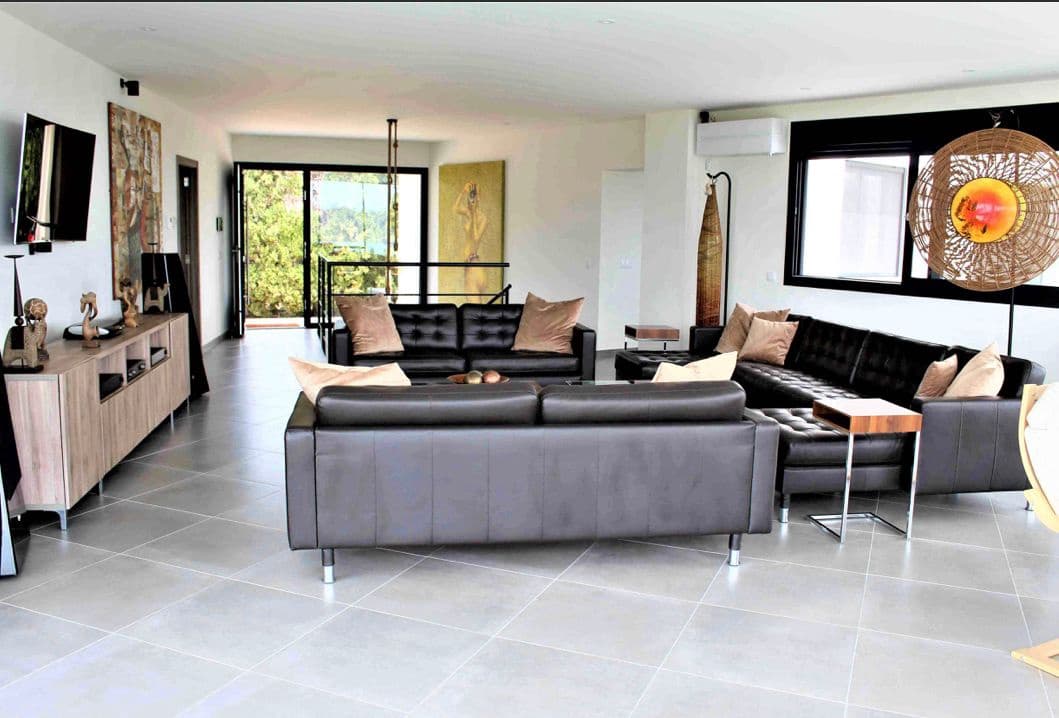 5 bedroom Villa for sale in Altea with pool garage - € 2,700,000 (Ref: 7409200)