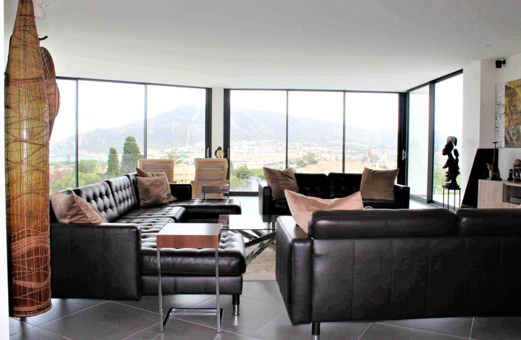 5 bedroom Villa for sale in Altea with pool garage - € 2,700,000 (Ref: 7409200)