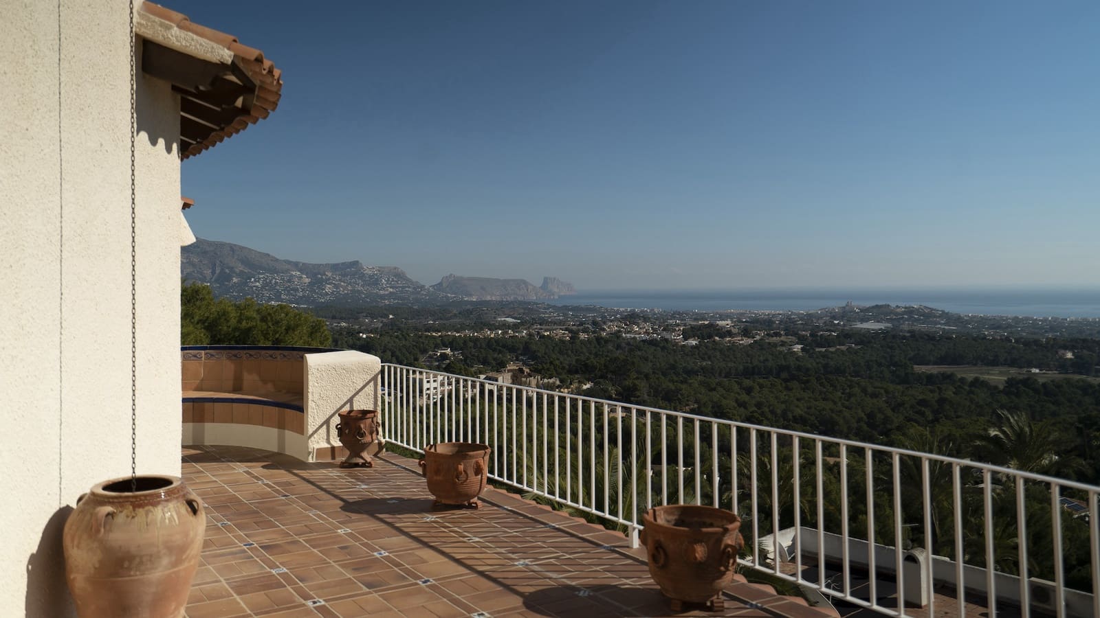 5 Zimmer Villa zu verkaufen in Alfaz del Pi / L'Alfas del Pi mit Pool Garage - 945.000 € (Ref: 7464317)