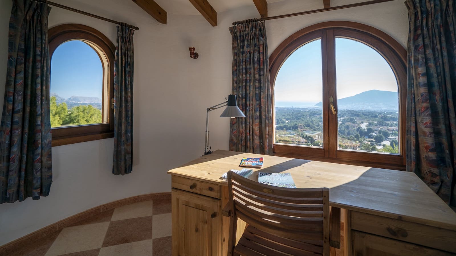 5 Zimmer Villa zu verkaufen in Alfaz del Pi / L'Alfas del Pi mit Pool Garage - 945.000 € (Ref: 7464317)