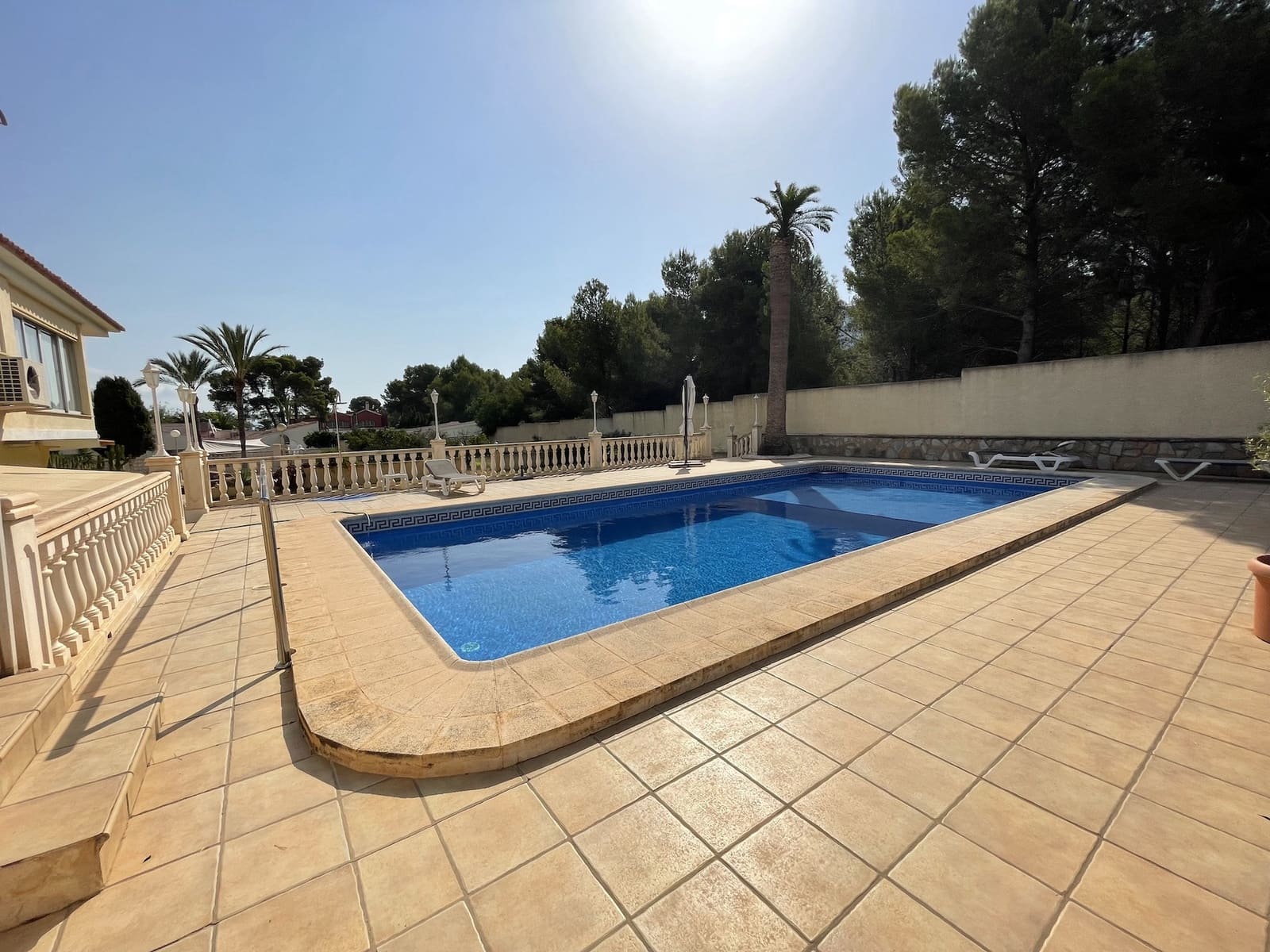 4 bedroom Villa for sale in Albir with pool garage - € 1,350,000 (Ref: 7646129)