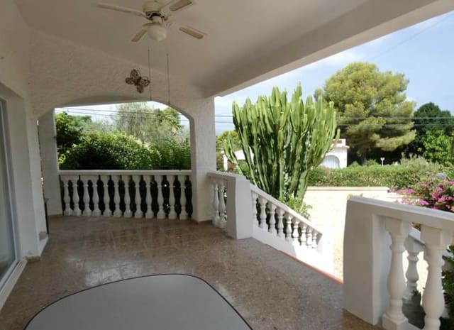 3 slaapkamer Villa te koop in Albir, Alfaz del Pi / L'Alfàs del Pi met zwembad - € 650.000 (Ref: 7724247)