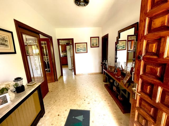 4 soverom Villa til salgs i Rincón de Loix, Benidorm med svømmebasseng garasje - € 630 000 (Ref: 7737203)