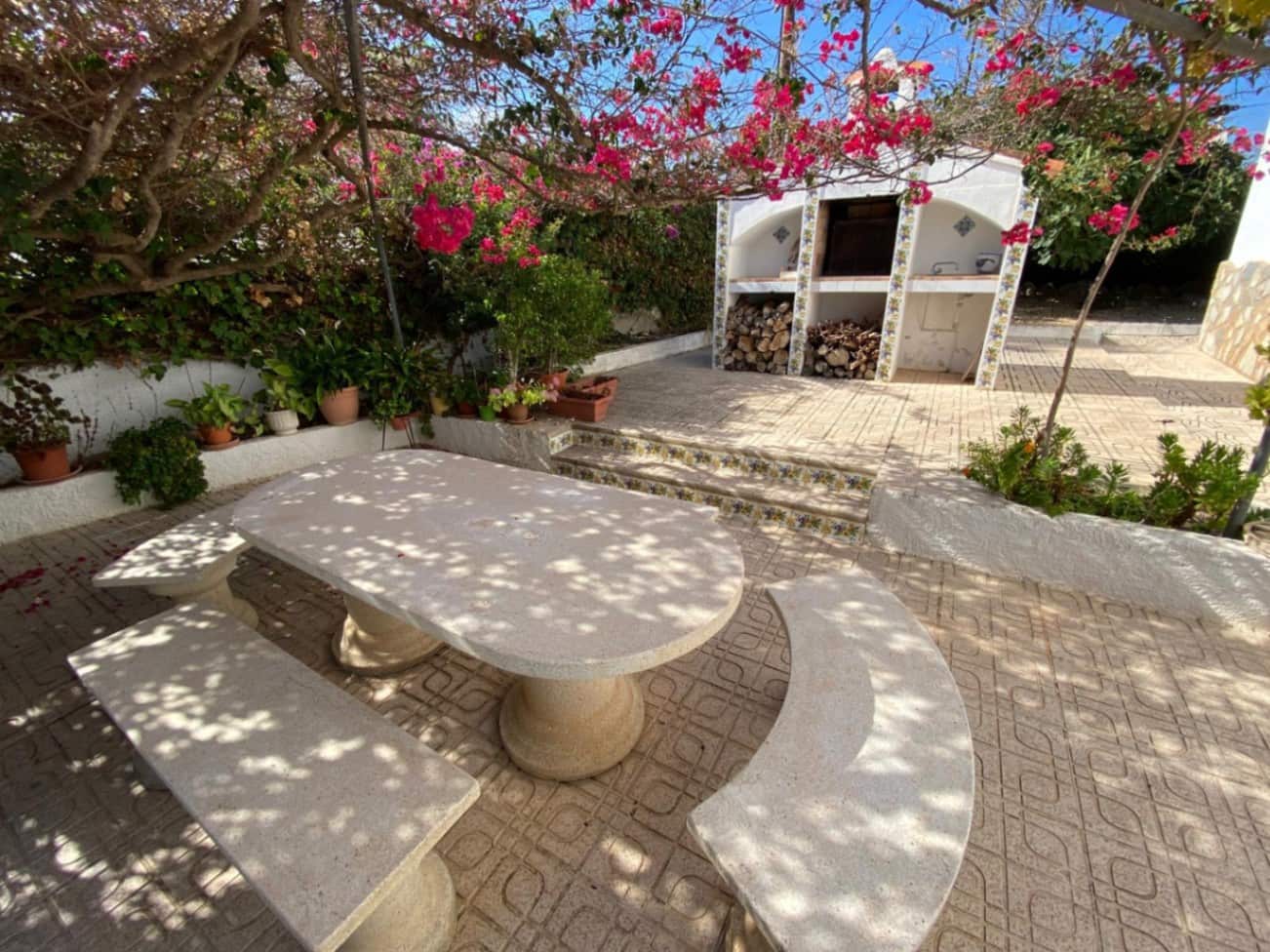 3 slaapkamer Villa te koop in Alfaz del Pi / L'Alfas del Pi met zwembad garage - € 895.000 (Ref: 8079594)