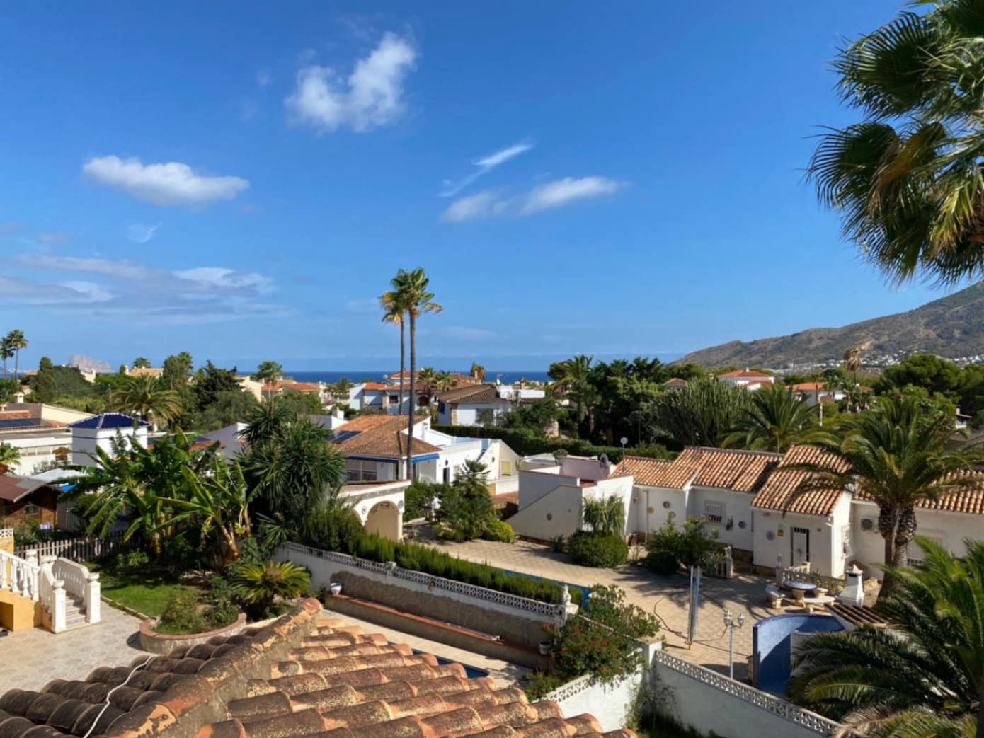 3 slaapkamer Villa te koop in Alfaz del Pi / L'Alfas del Pi met zwembad garage - € 895.000 (Ref: 8079594)