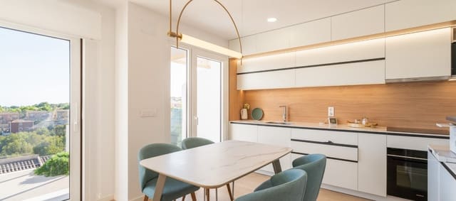 4 bedroom Apartment for sale in La Nucia with pool - € 457,000 (Ref: 8104040)