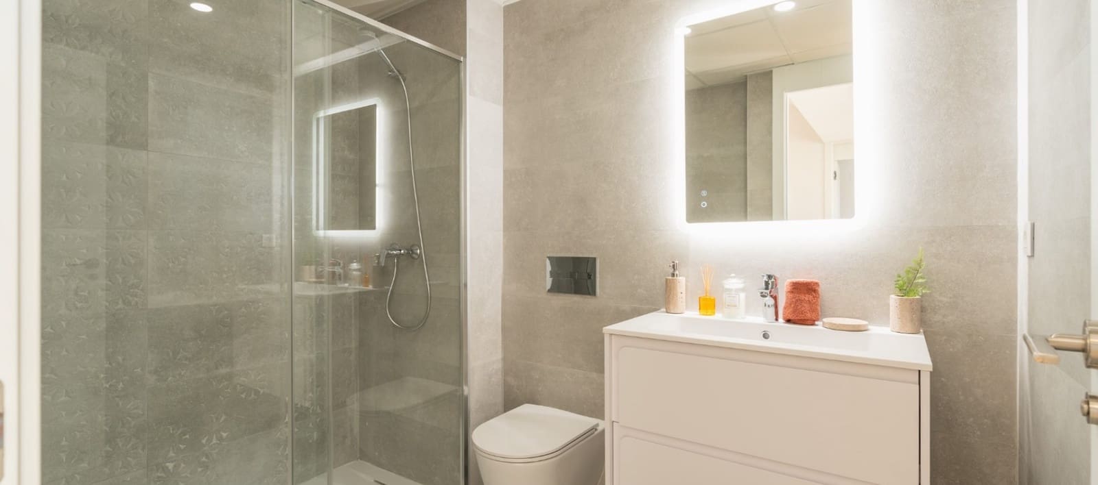 4 bedroom Apartment for sale in La Nucia with pool garage - € 439,000 (Ref: 8104040)