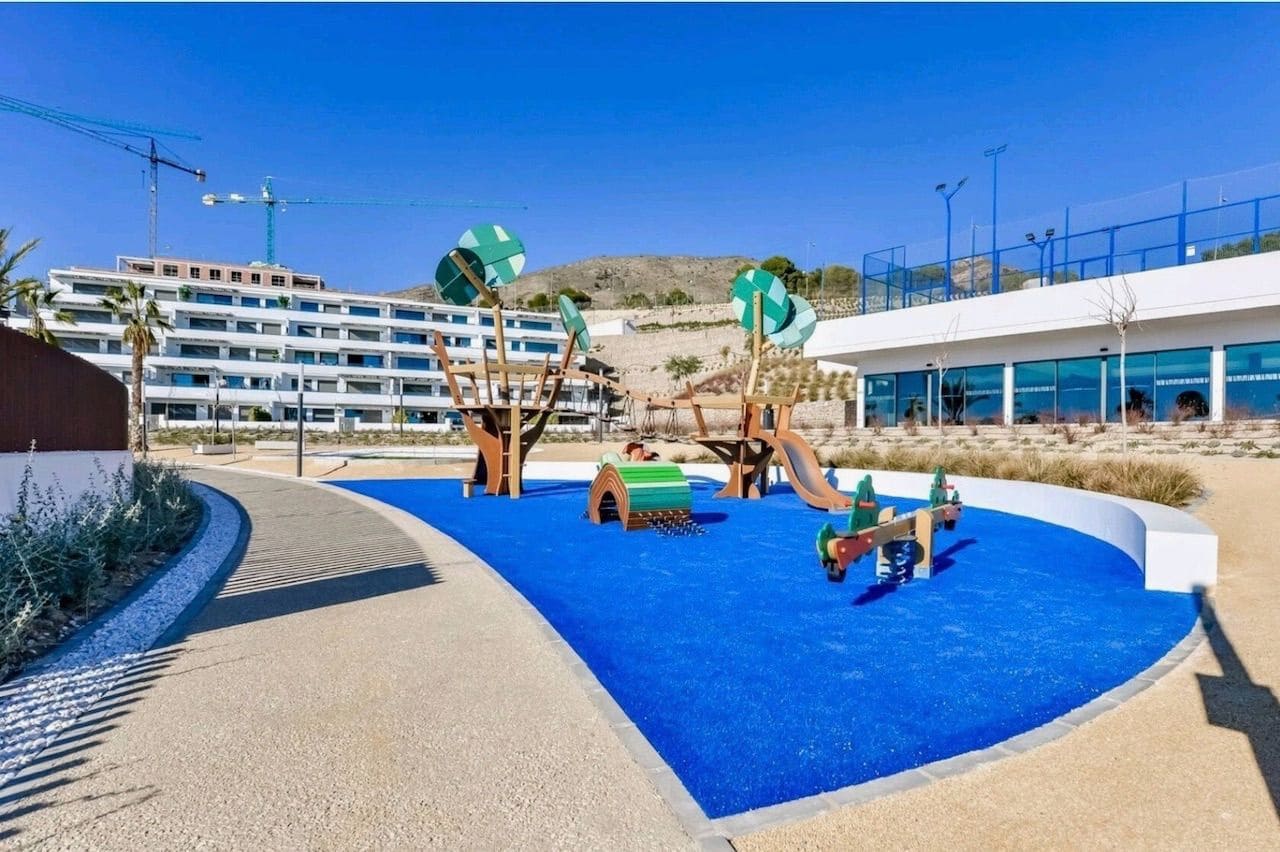 2 slaapkamer Penthouse te koop in Finestrat met zwembad garage - € 410.000 (Ref: 8250090)