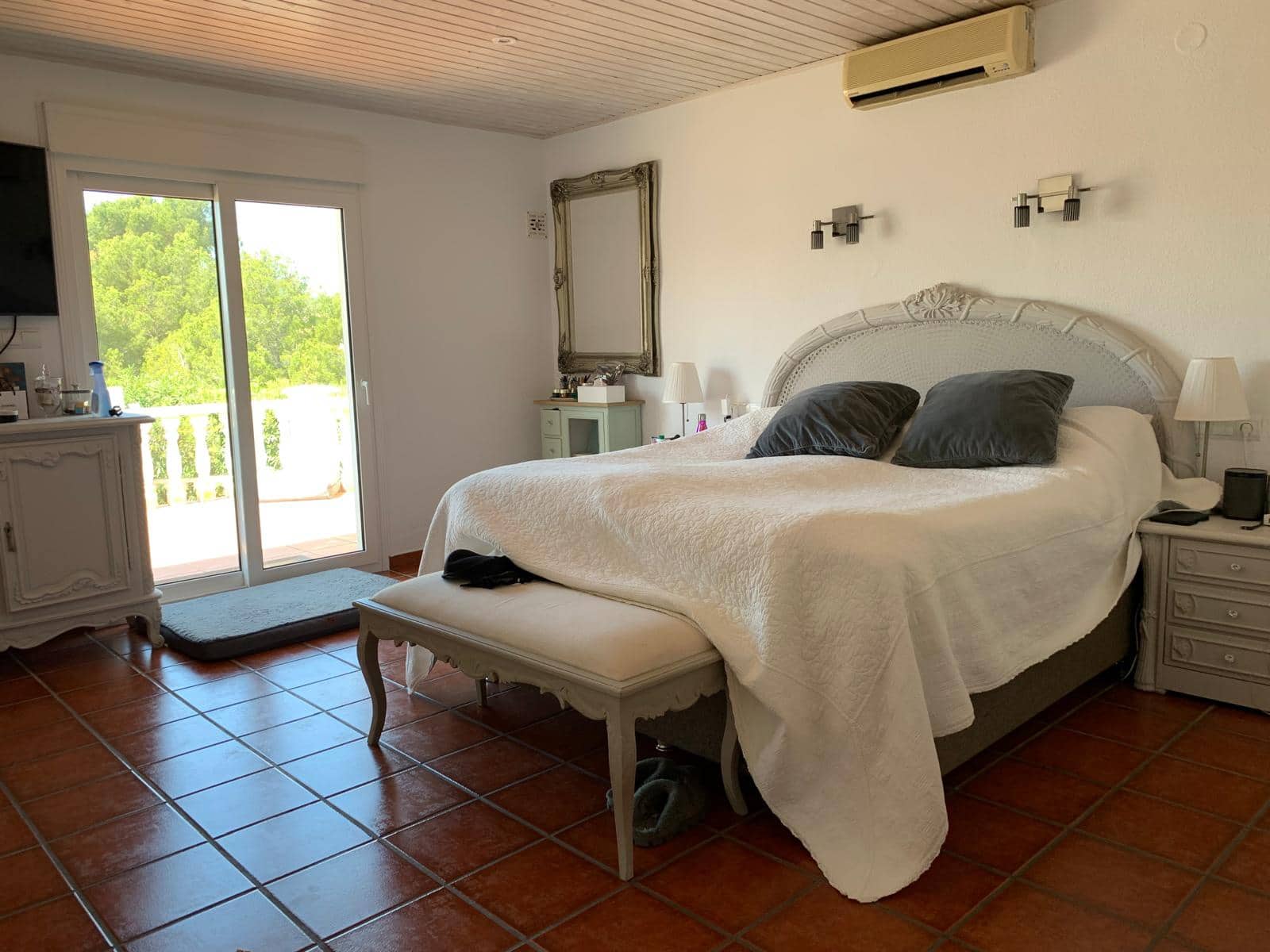 3 bedroom Villa for sale in La Nucia with pool garage - € 750,000 (Ref: 8307680)