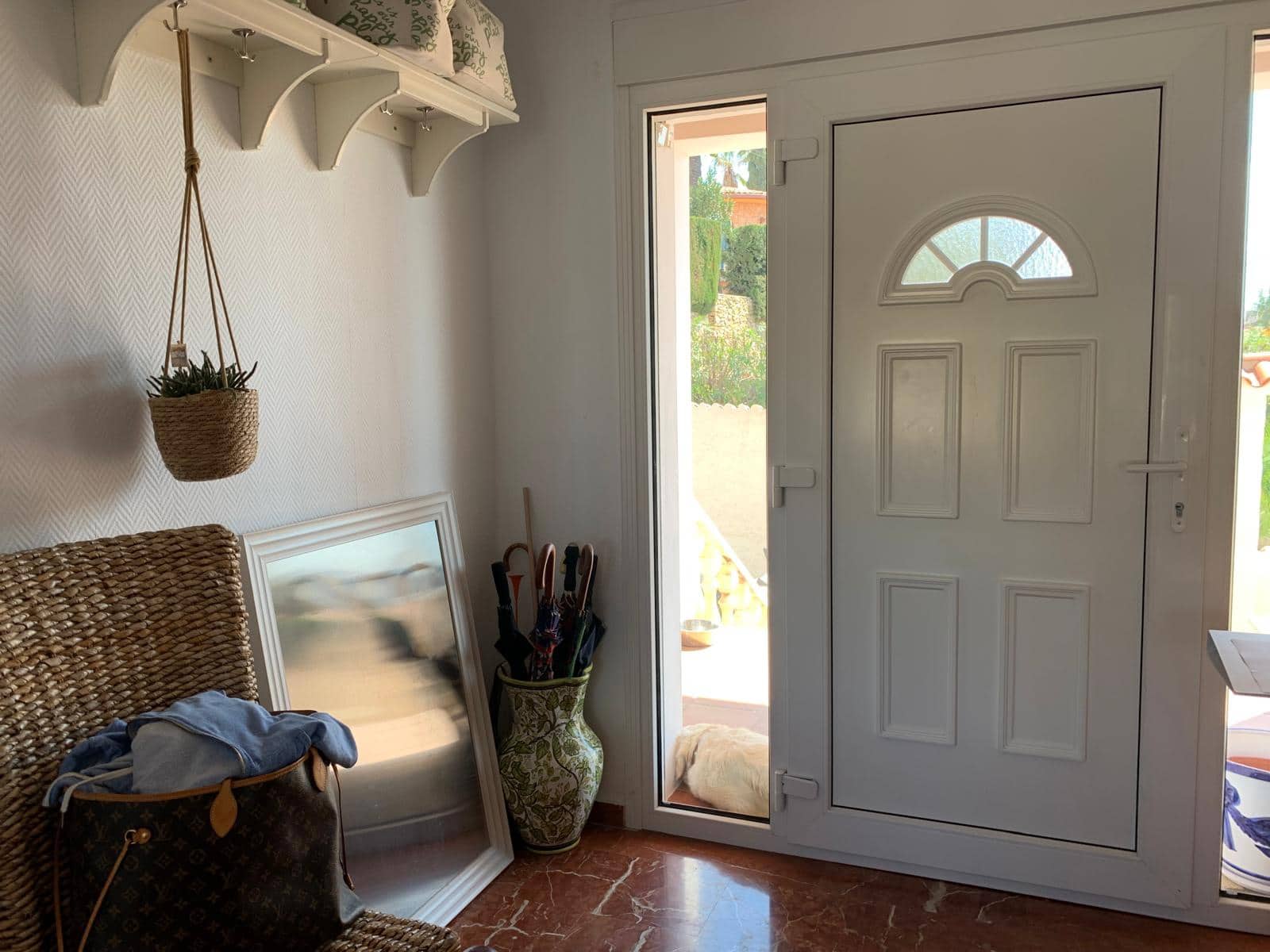 3 bedroom Villa for sale in La Nucia with pool garage - € 750,000 (Ref: 8307680)