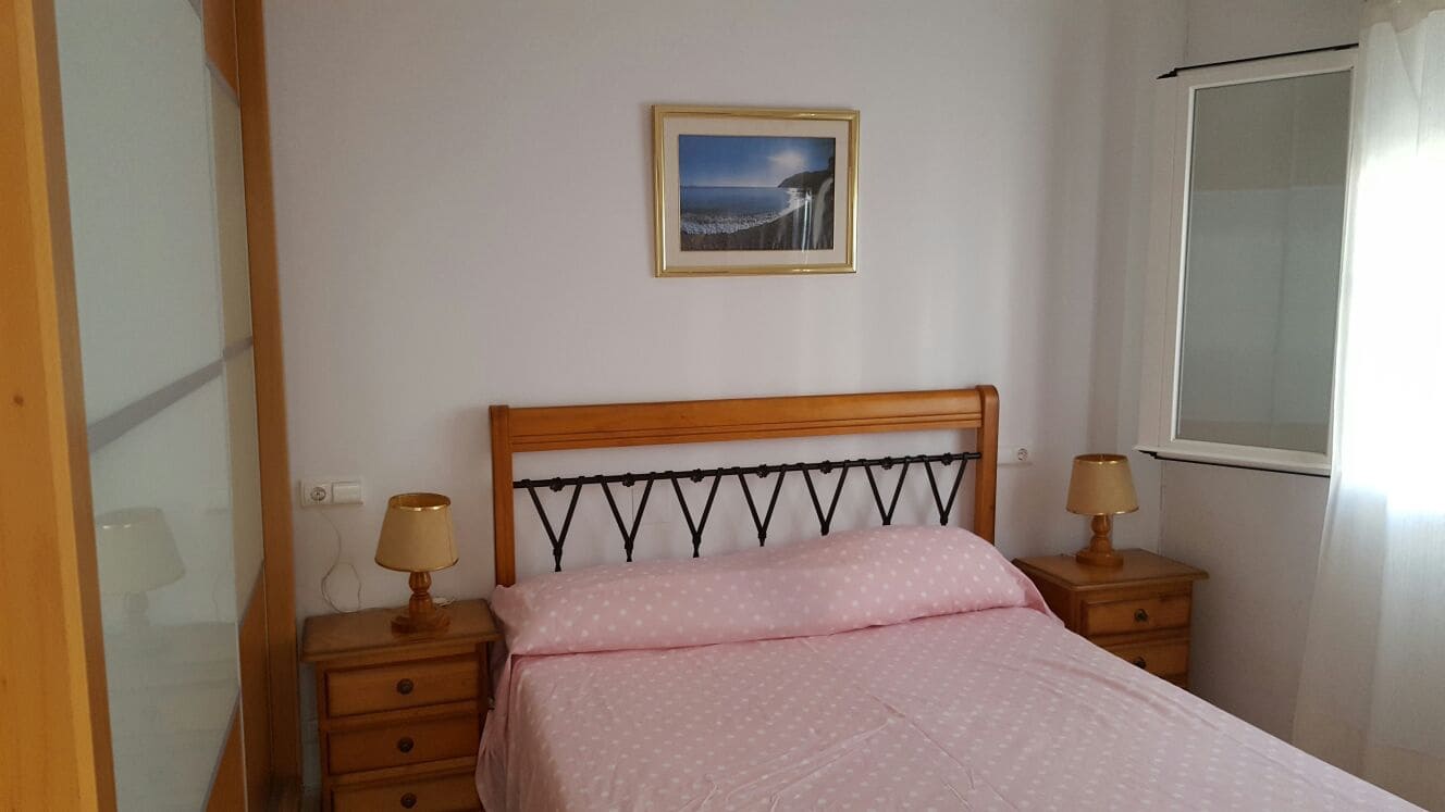 2 Zimmer Apartment zu vermieten in Albir mit Pool Garage - 1.100 € (Ref: 8329513)