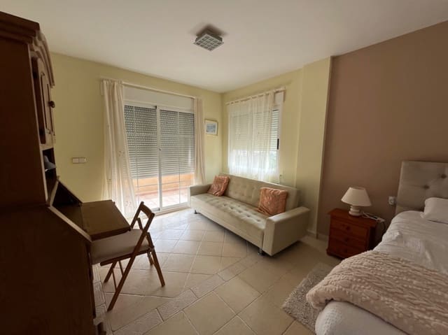 4 bedroom Villa for rent in Polop with pool garage - € 3,900 (Ref: 8352705)