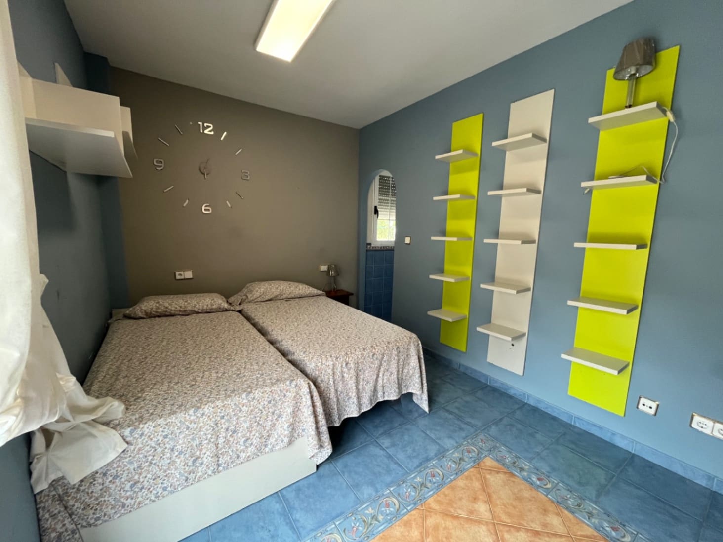 4 makuuhuone Huvila vuokrattavana paikassa Polop mukana uima-altaan 
autotalli - 3 900 € (Ref: 8352705)