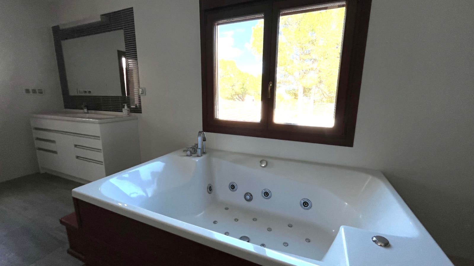 4 soverom Villa til salgs i La Nucia med svømmebasseng garasje - € 950 000 (Ref: 8402168)