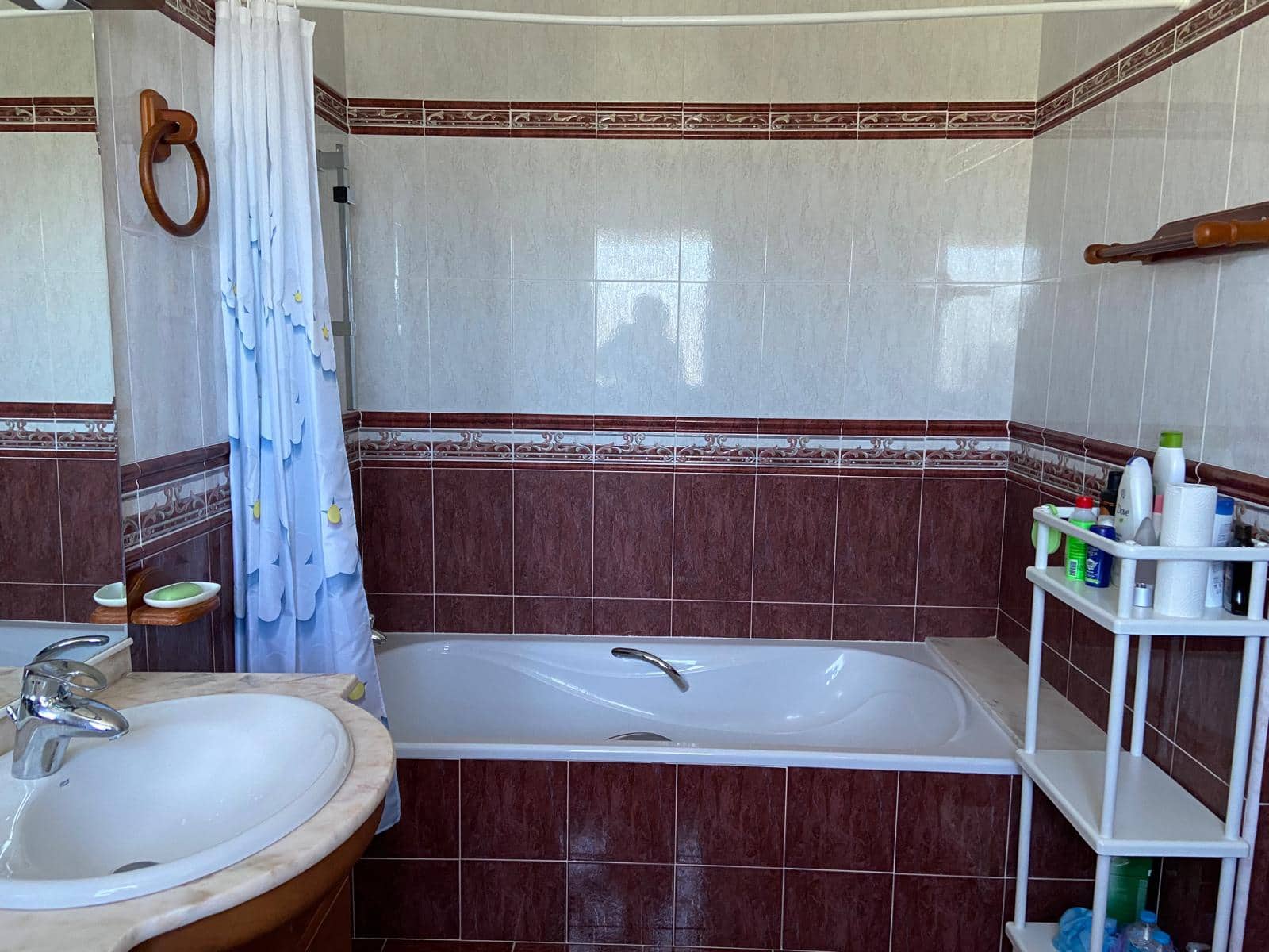 Chalet de 9 habitaciones en Alfaz del Pi / L'Alfàs del Pi en venta con piscina garaje - 1.199.000 € (Ref: 8456317)