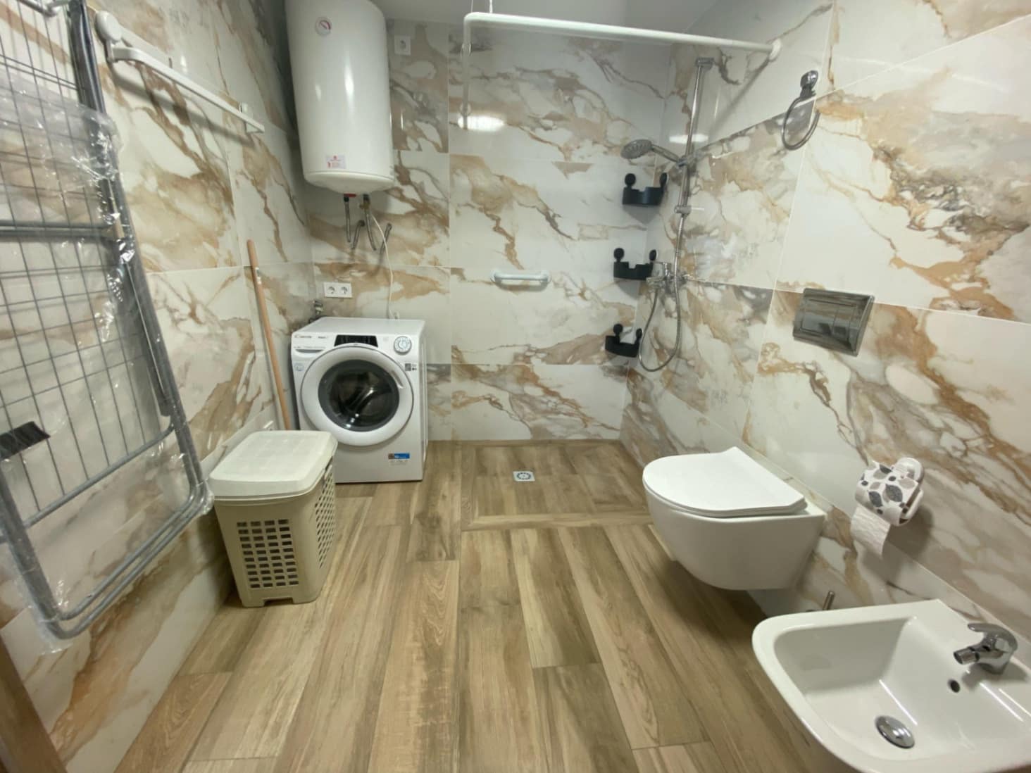 Chalet de 9 habitaciones en Alfaz del Pi / L'Alfàs del Pi en venta con piscina garaje - 1.199.000 € (Ref: 8456317)