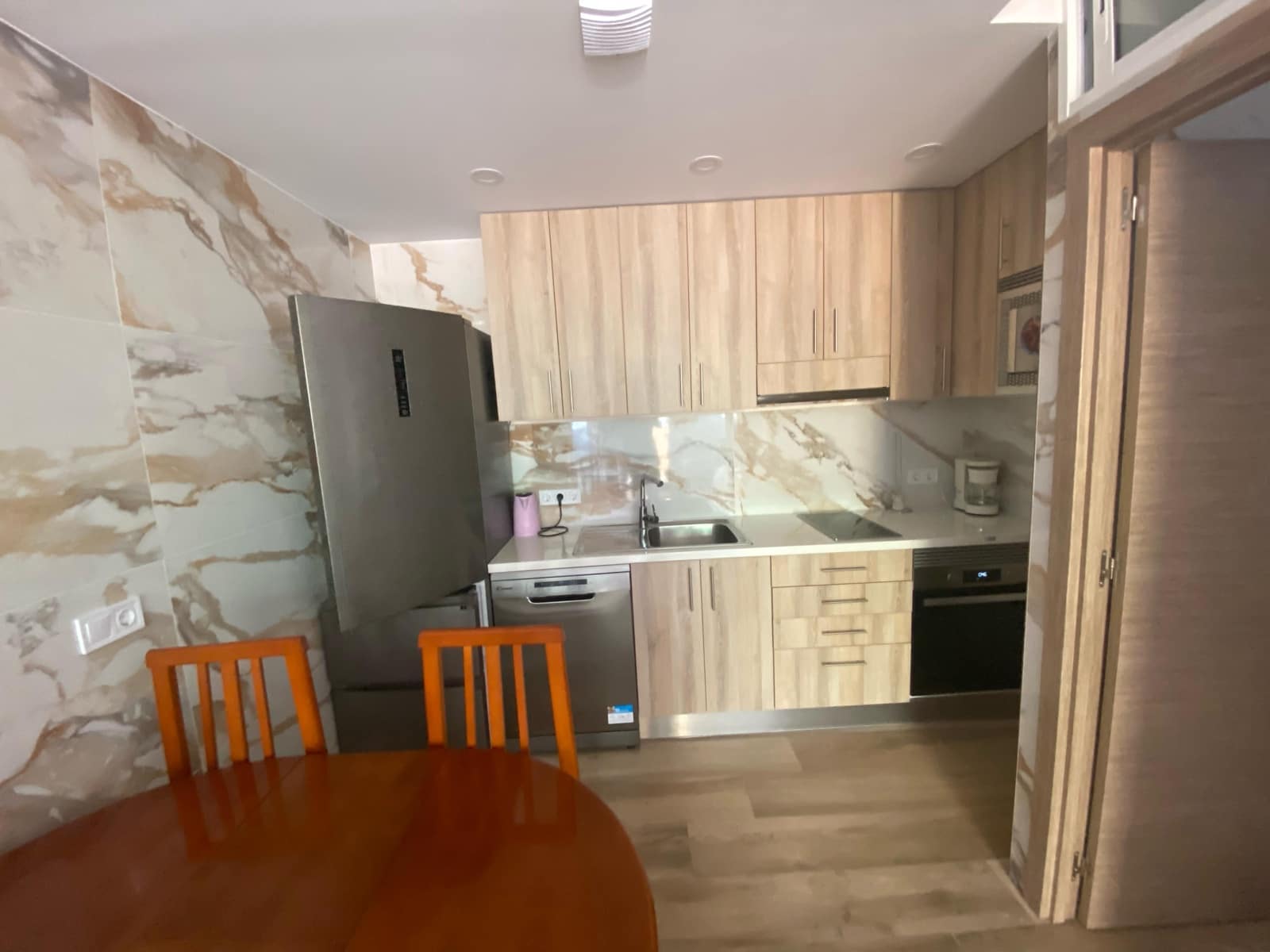Chalet de 9 habitaciones en Alfaz del Pi / L'Alfàs del Pi en venta con piscina garaje - 1.199.000 € (Ref: 8456317)