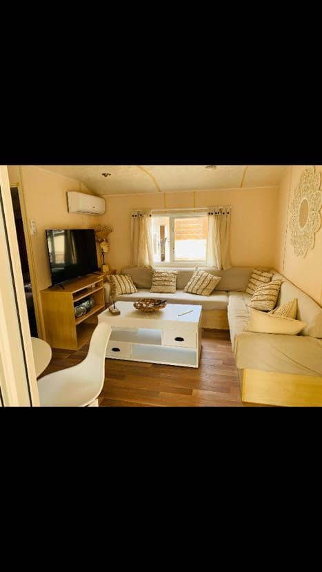 2 soverom Bungalow til leie i Alfaz del Pi / L'Alfas del Pi med svømmebasseng - € 1 800 (Ref: 8477237)